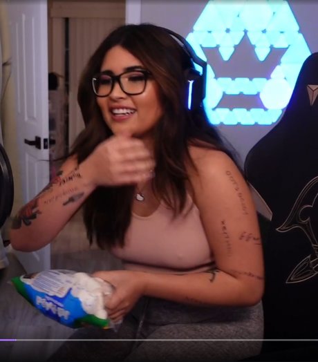 _Jydn lol pornstar images