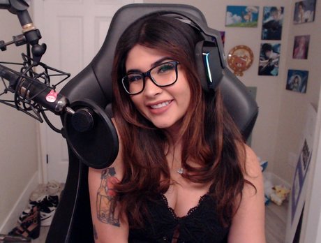 _Jydn lol sex star pictures