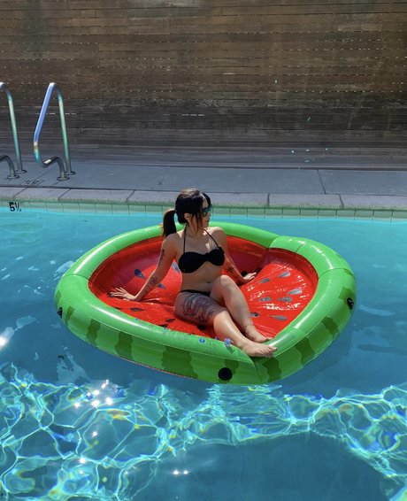 amateur blonde onlyfans free xxx image