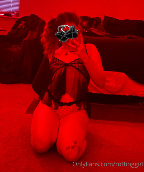 Unholyvii perfect actress photo