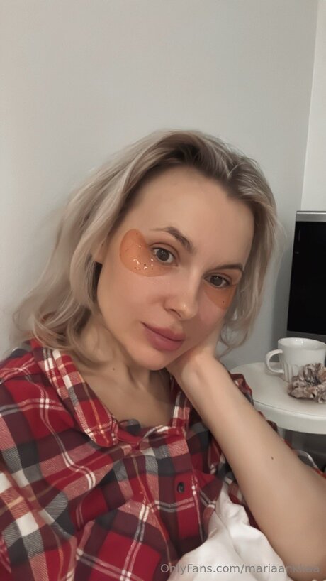 Ankkaamaria nice actress pictures