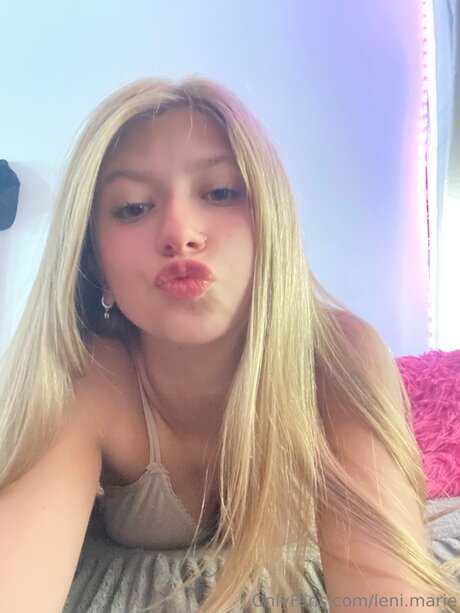 Leni Marie star nude photos