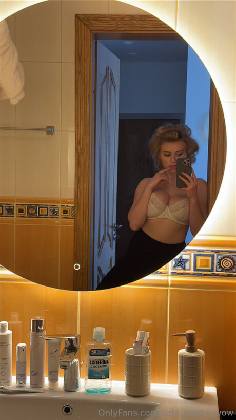 Kate Boobs Wow pretty pornstar img