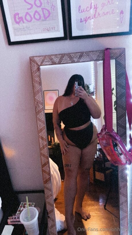 Ohhhlivi nudes actress archive