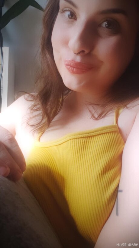 curvy solo onlyfans pornographic pic