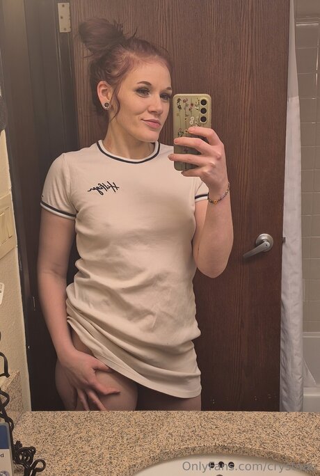 Crystaab art actress gallery