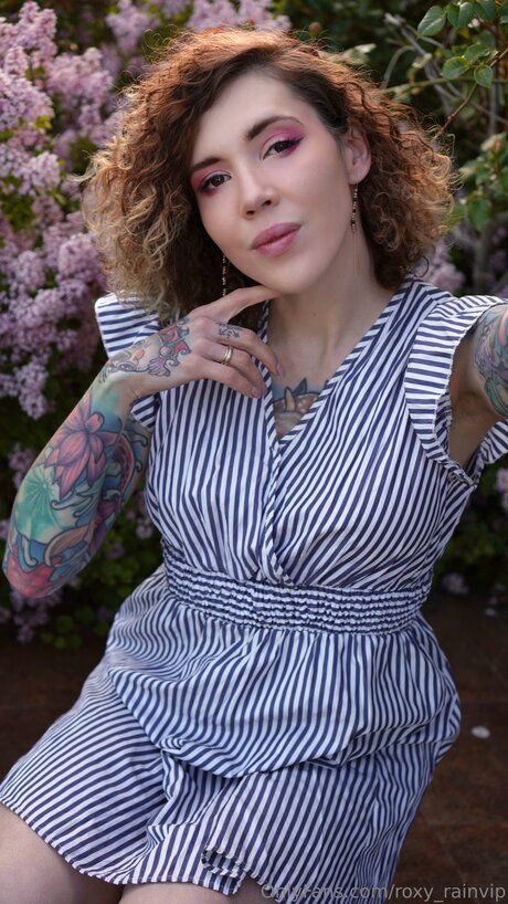 Roxy Rainvip model photos