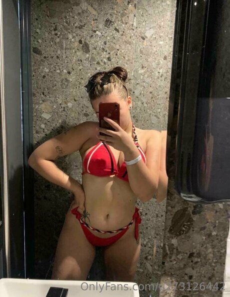 Taliaxxxs model hot photos