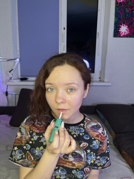 Aleksasweetie model erotic pic