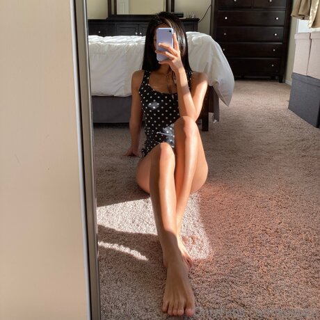 Koyuzu model nudes photo