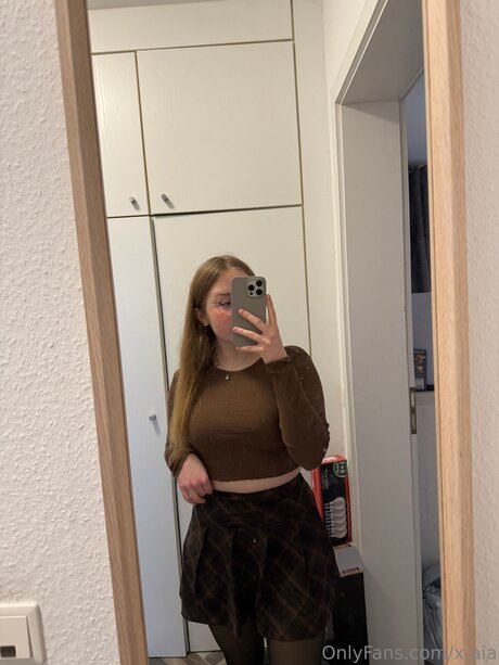 X Aia pornstar top pictures