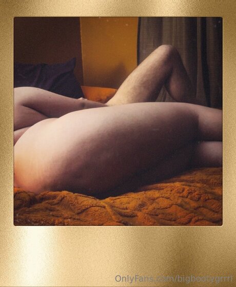 Bigbootygrrrl pornstar high quality photo