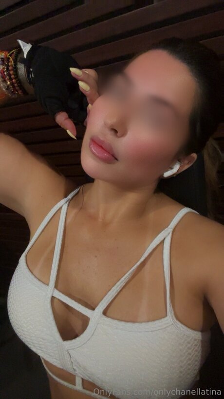 Onlychanellatina star art pictures