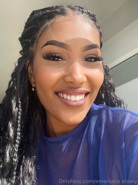 Emanuela Ebony sex model photo