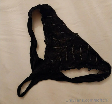 beach milf onlyfans top photo