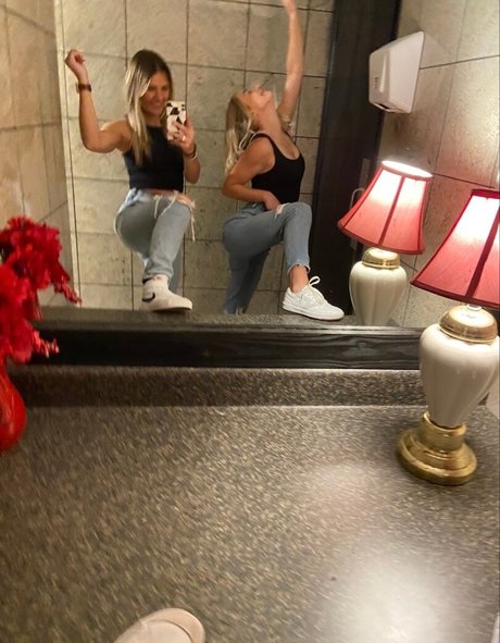 sisters onlyfans art porn pic