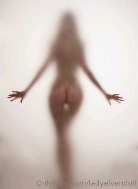 ladyelvendoll star nudes pictures