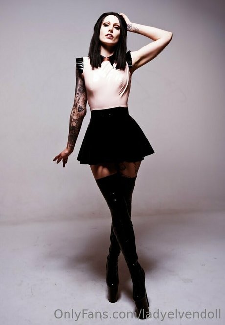 ladyelvendoll Profile Pic