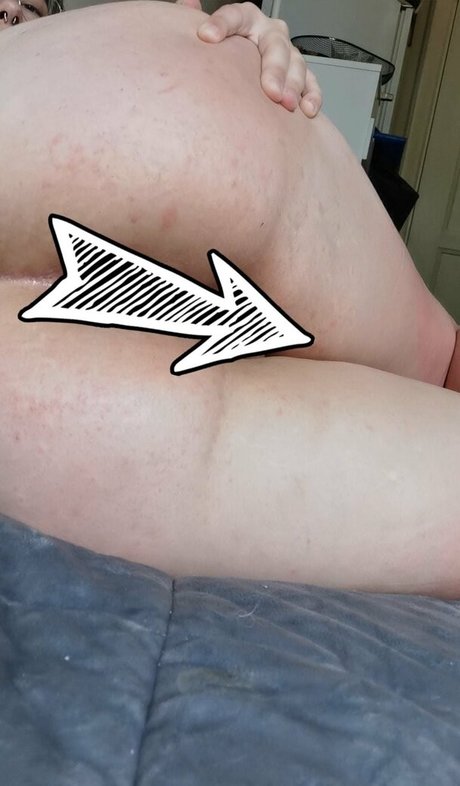 lips onlyfans nude images