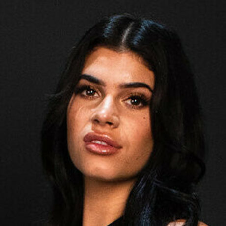 Lucciana Beynon xxx actress image