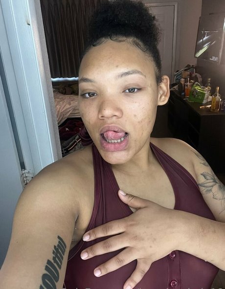 japanese schoolgirl onlyfans pornographic photos