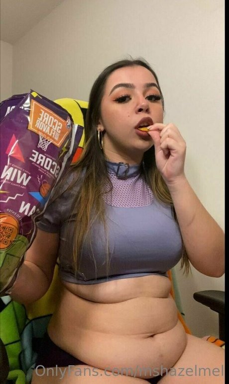 mshazelmel model hot picture