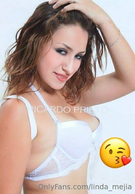 linda mejia free star photos