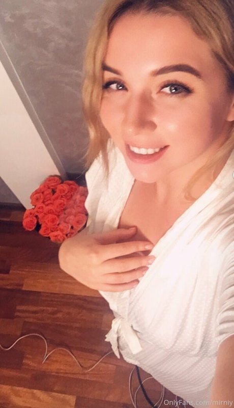 mirniy model sex archive