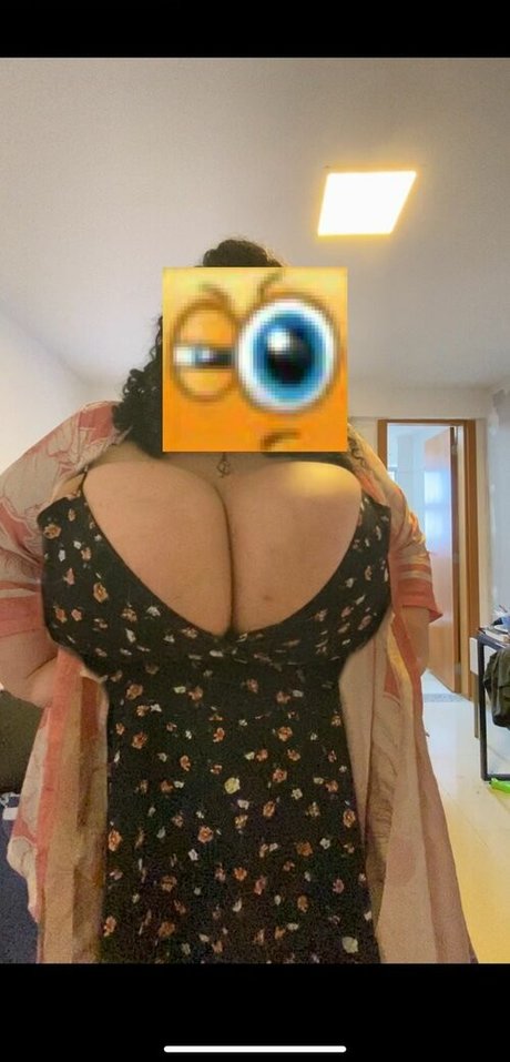 Thalia Brandao sex model photos