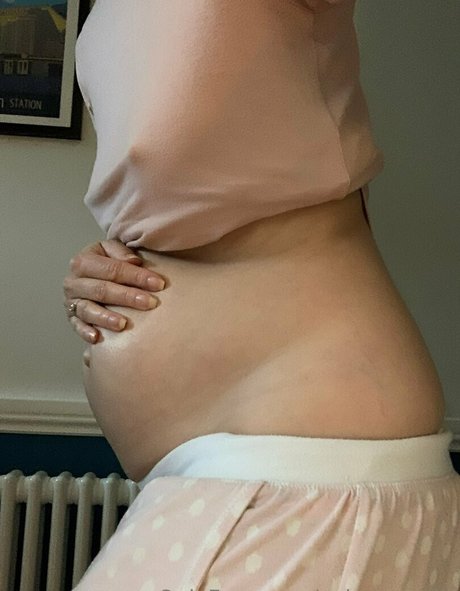 skinny model onlyfans pornographic image