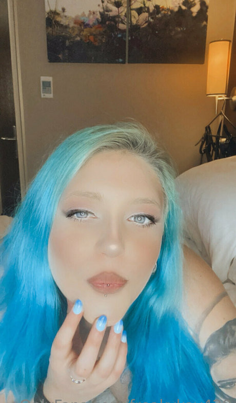 freakykay420 perfect star photo