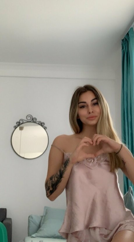 white pussy onlyfans free porn photos