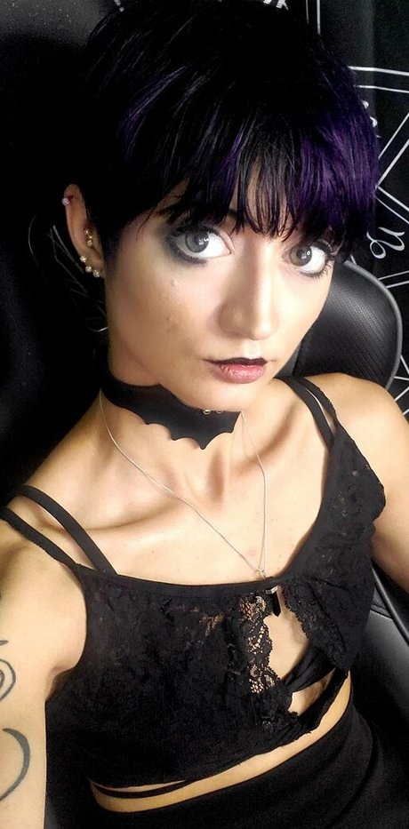 nekogoth23 nude pornstar archive