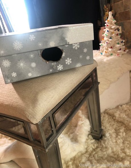 blonde babe onlyfans hot naked pictures