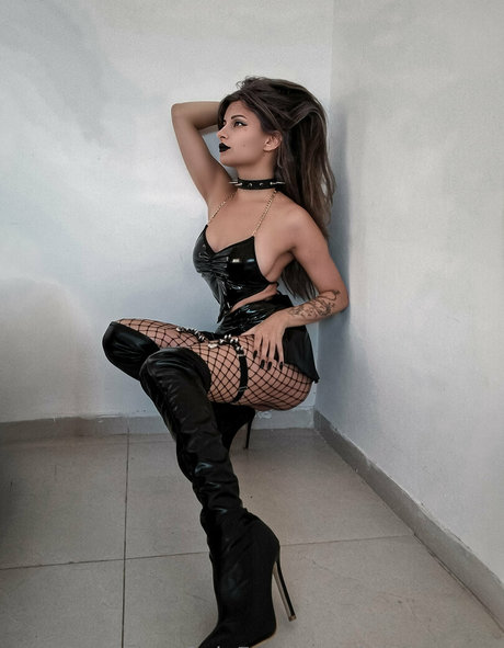 black hair onlyfans perfect images