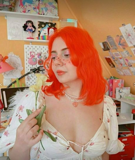 horniemommyfree hd star photos