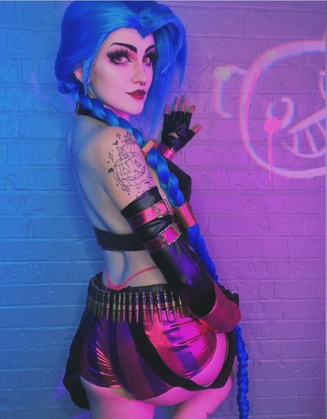 Nonbinate beautiful pornstar image