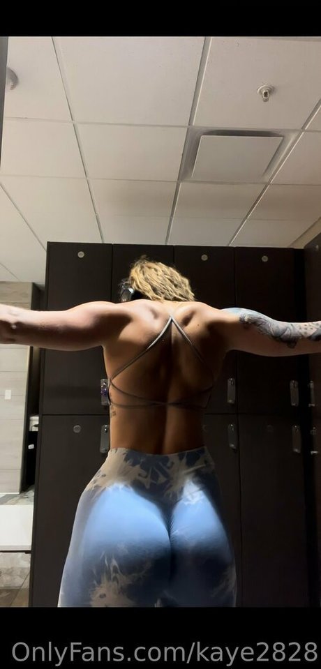 chicks with dicks onlyfans free naked pic