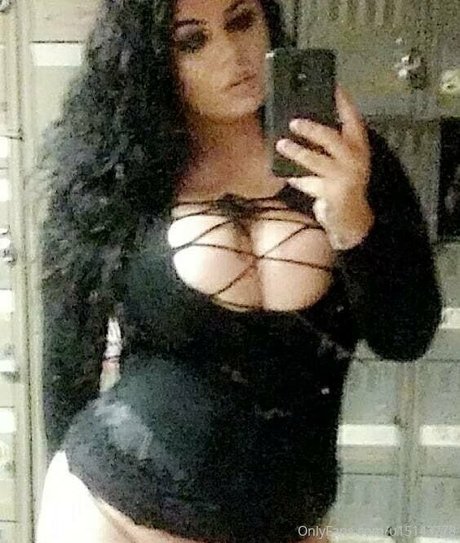 venus blue top model img