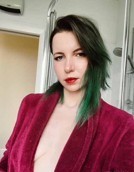 lofilisichka model xxx pics