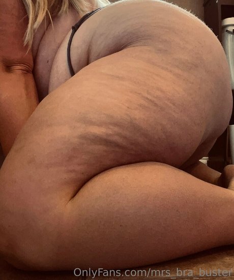 chicks with dicks onlyfans porno img