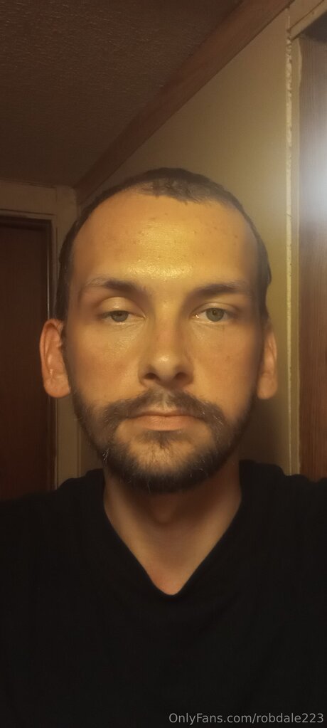 Robdale223 porn star pics