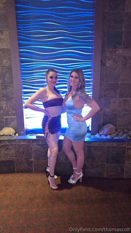 bimbo onlyfans porn photos