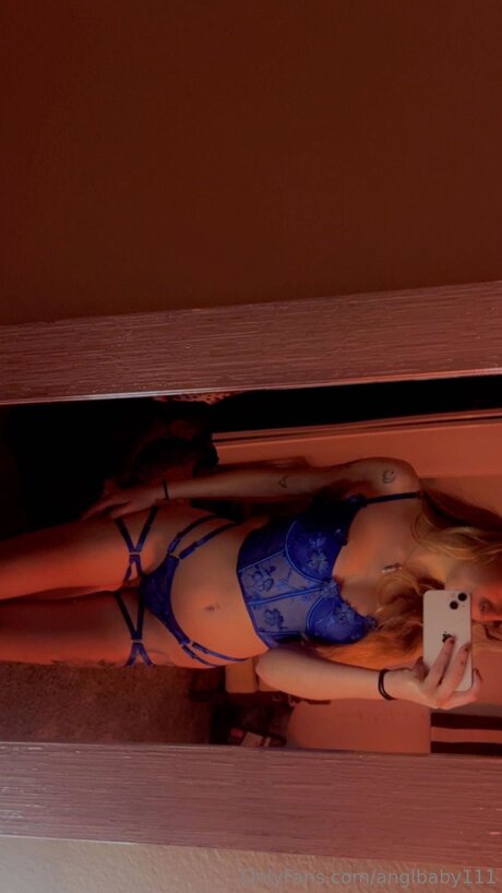 Anglbaby111 model hd image