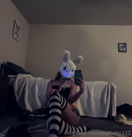 Anglbaby111 top star pic