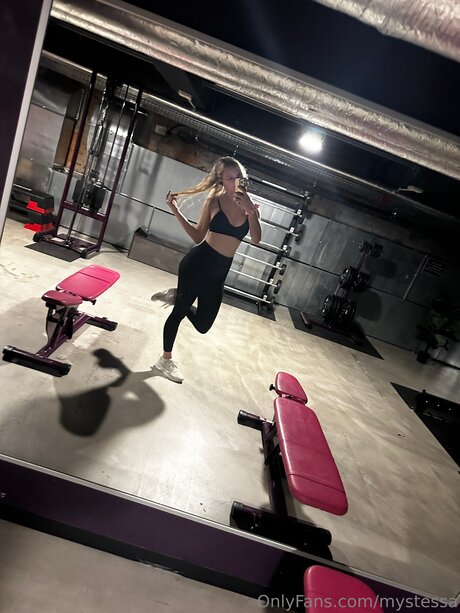 Mystessa porn star images