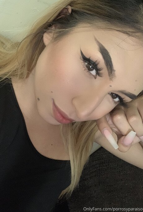 Bluntsandparadise top actress images