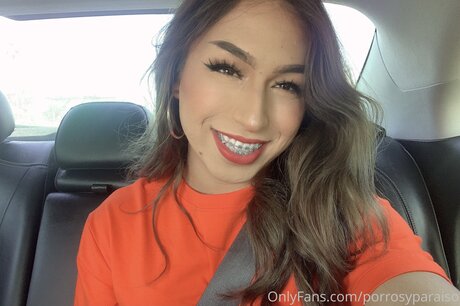 Bluntsandparadise adult star picture