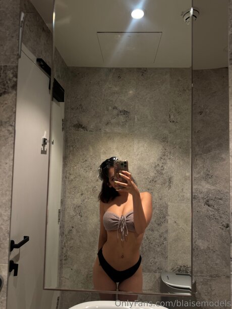 beautiful face onlyfans pornos picture