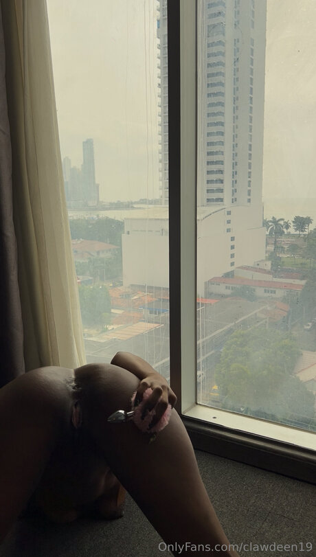 Clawdeen19 free actress pictures